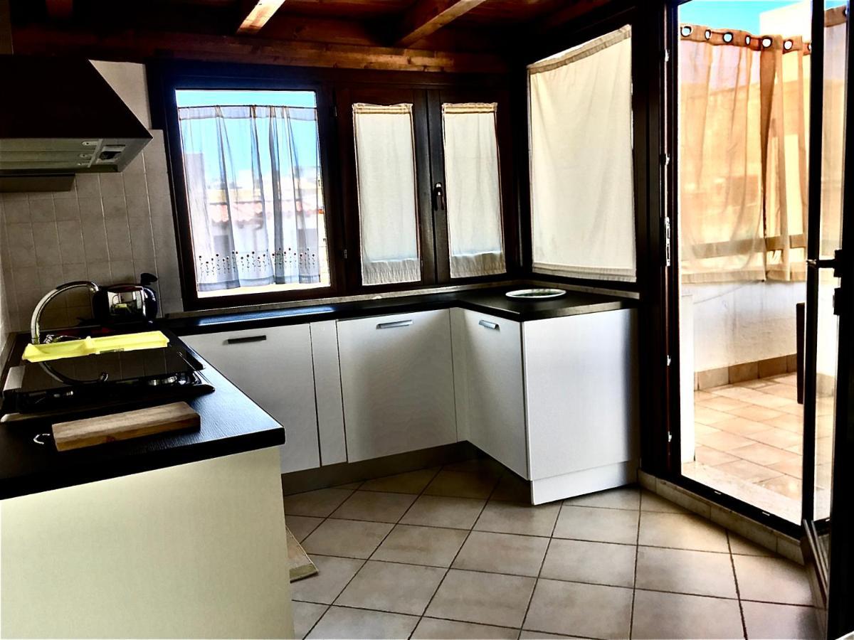 شقة Mansarda Con Terrazzo تراباني المظهر الخارجي الصورة