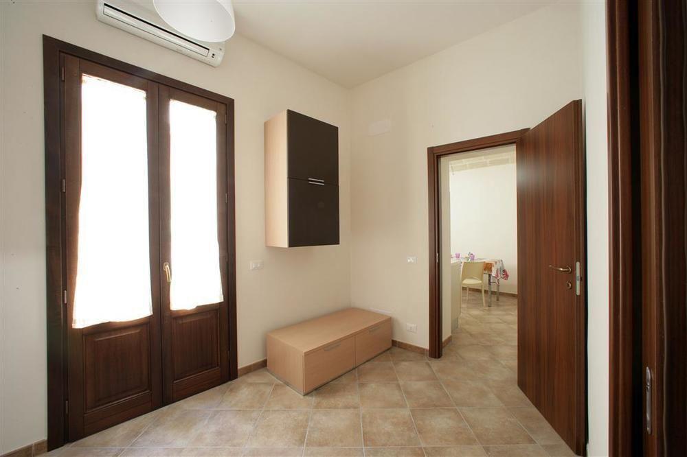 شقة Mansarda Con Terrazzo تراباني المظهر الخارجي الصورة