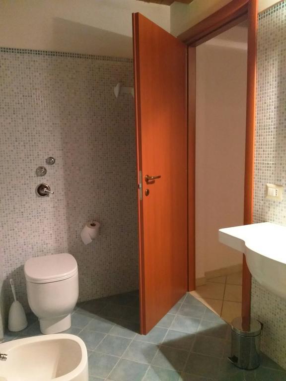 شقة Mansarda Con Terrazzo تراباني المظهر الخارجي الصورة