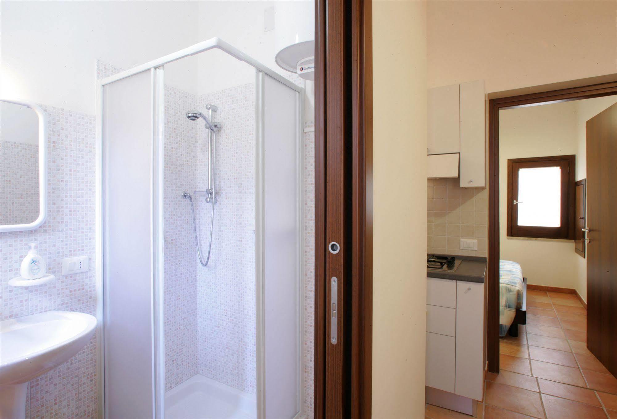 شقة Mansarda Con Terrazzo تراباني المظهر الخارجي الصورة