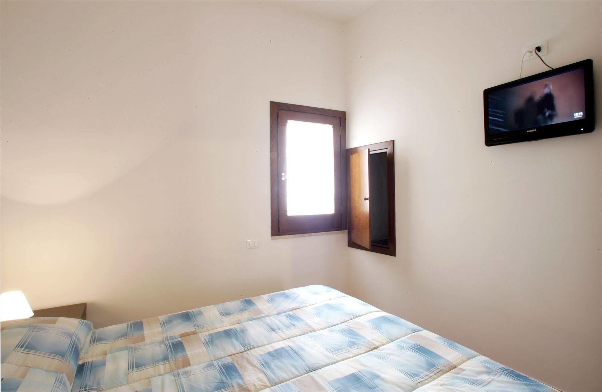 شقة Mansarda Con Terrazzo تراباني المظهر الخارجي الصورة
